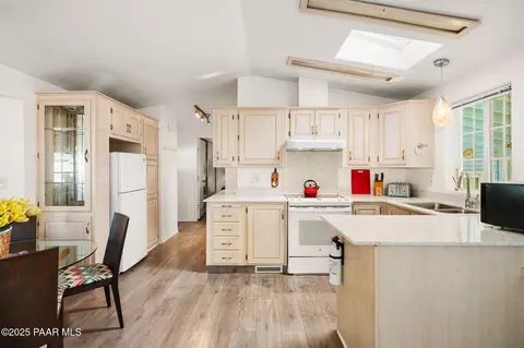 885 N Wild Walnut Dr, Dewey, AZ 86327 photo 8