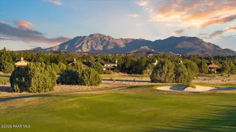 5740 W Johnny Mullins Dr, Prescott, AZ 86305