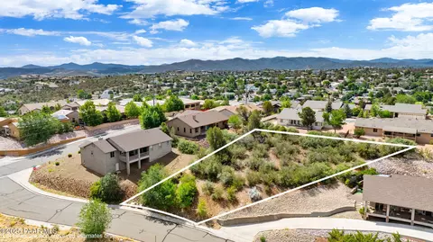 353 Trailwood Dr, Prescott, AZ 86301