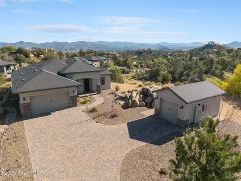 911 Border Ct, Prescott, AZ 86305
