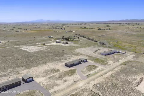 26827 N Chicory Way, Paulden, AZ 86334 photo 36