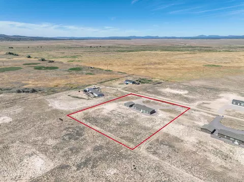 26827 N Chicory Way, Paulden, AZ 86334 photo 32