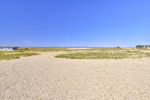 26827 N Chicory Way, Paulden, AZ 86334 photo 41