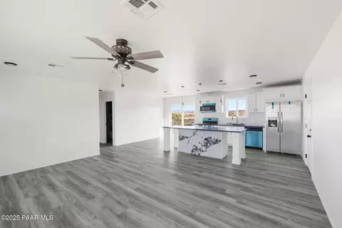 20670 E Wagon Way, Mayer, AZ 86333 photo 5