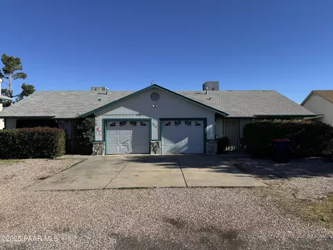 3233 N Hedgewood Dr, Prescott Valley, AZ 86314