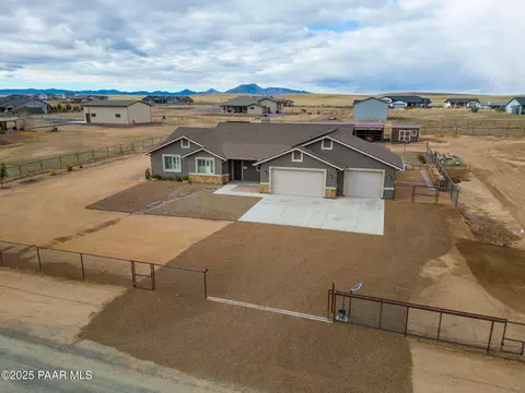 10570 N Ariat Dr, Prescott Valley, AZ 86315
