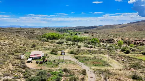 11809 E Hackberry Mine Rd, Mayer, AZ 86333 photo 11