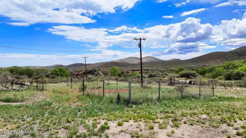 11809 E Hackberry Mine Rd, Mayer, AZ 86333 photo 13