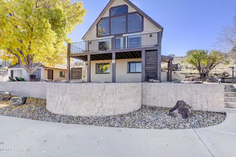 715 N Lakeview Dr, Prescott, AZ 86301
