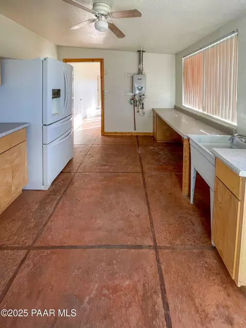 125 E Harpson Trl, Paulden, AZ 86334 photo 12