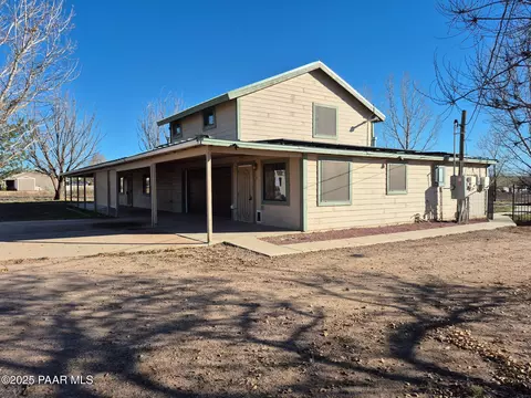 125 E Harpson Trl, Paulden, AZ 86334 photo 3