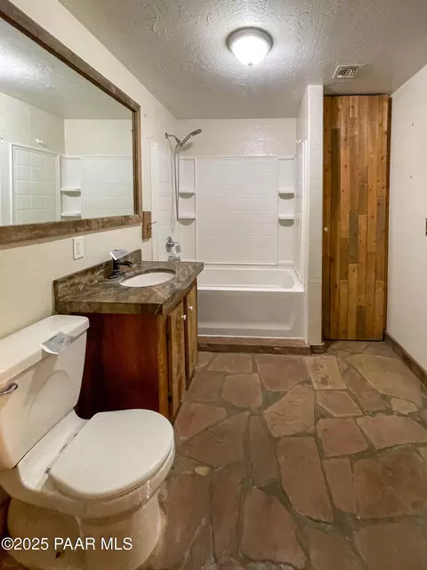 125 E Harpson Trl, Paulden, AZ 86334 photo 9