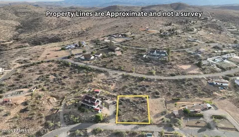 20417 E Foothill Dr, Mayer, AZ 86333