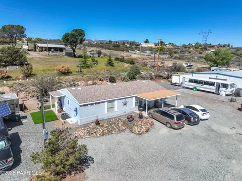 10630 S State Route 69, Mayer, AZ 86333