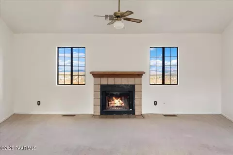 Living - 20056 E Tonelea Trl, Mayer, AZ 86333 photo 4 of 5