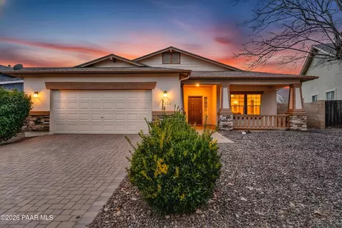 722 N Robles St, Dewey, AZ 86327