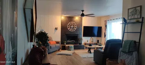 Living - 11040 Singletree Trl, Dewey, AZ 86327 photo 1 of 3