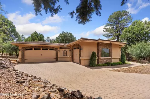 26 N Woodridge Cir, Prescott, AZ 86303
