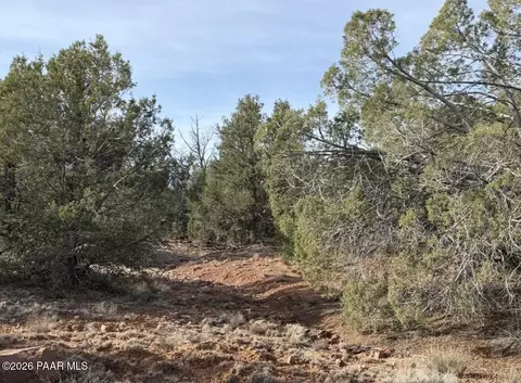 66 Howling Wolf Rd # B, Ash Fork, AZ 86320 photo 5