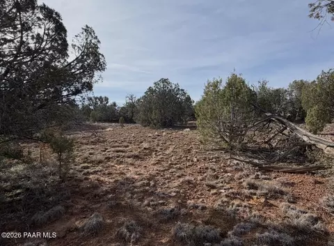 66 Howling Wolf Rd # B, Ash Fork, AZ 86320 photo 6