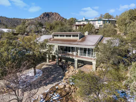 2230 Skyline Dr, Prescott, AZ 86303