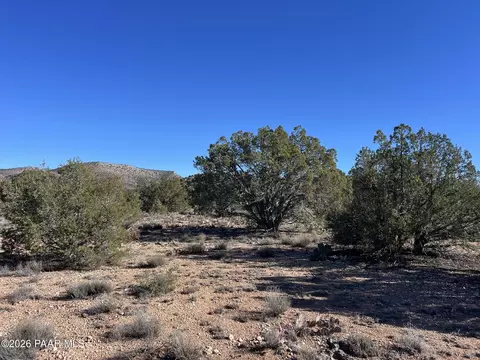 298 Quartz Hill Rd, Ash Fork, AZ 86320 photo 4
