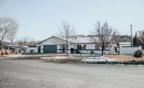 3296 Cottonwood Ln, Prescott, AZ 86305