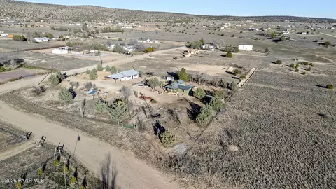 View/Area - 685 W Iris Rd, Paulden, AZ 86334 photo 4 of 6