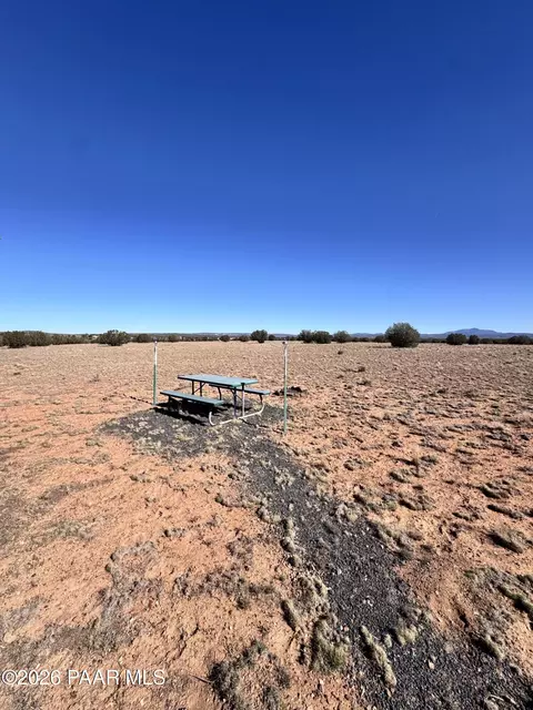 45 N Nnn N Tanner Rd, Ash Fork, AZ 86320 photo 9