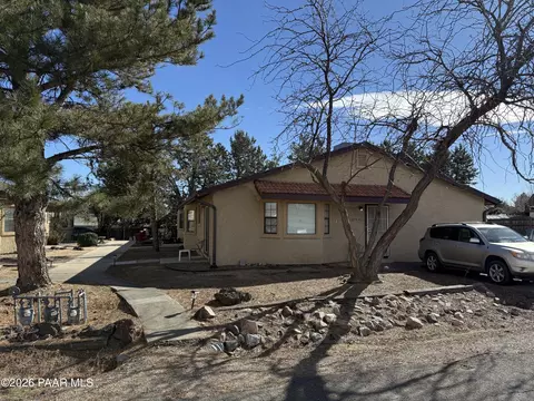1275 N Tapadero Dr, Dewey, AZ 86327