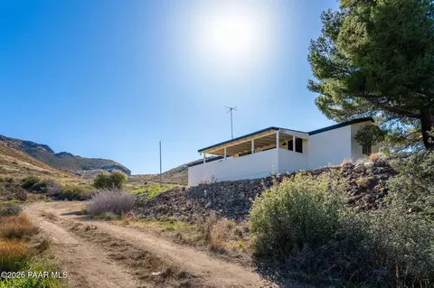 22673 S Crest Way, Yarnell, AZ 85362