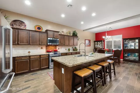 Kitchen - 12951 E Ramos St, Dewey, AZ 86327 photo 3 of 7