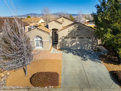 7925 N Paradise Canyon Ln, Prescott Valley, AZ 86315