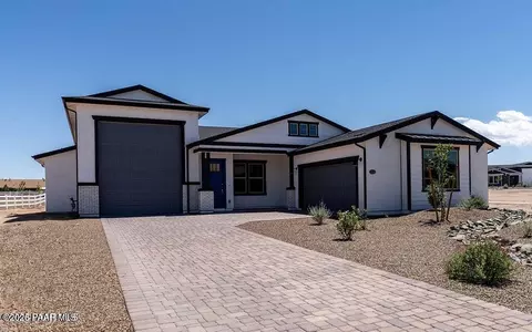 2535 Dillon Blvd, Chino Valley, AZ 86323