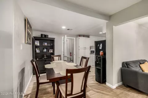 Dining - 849 S Coleman, Mesa, AZ 85210 photo 1 of 2