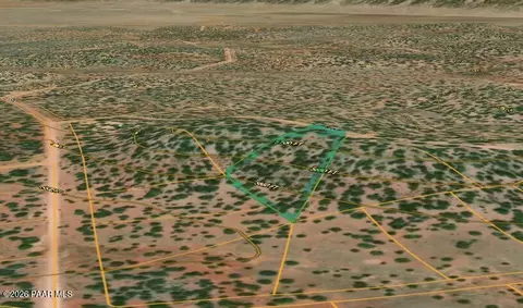 55462 N Madre Cir, Seligman, AZ 86337