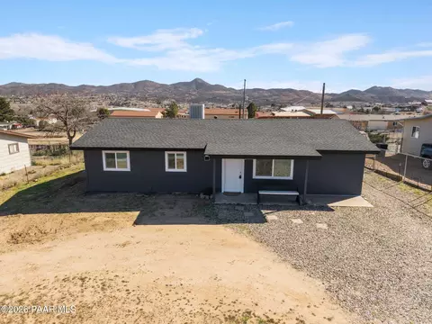 2565 S Hill St, Dewey-humboldt, AZ 86329
