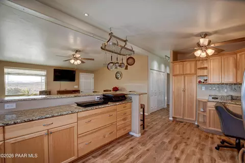 20921 E Sky View Ln, Mayer, AZ 86333 photo 4