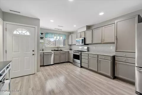 20656 E Wagon Way, Mayer, AZ 86333 photo 7