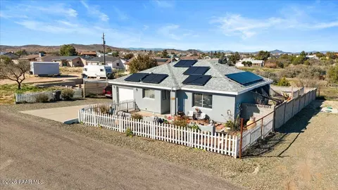 20656 E Wagon Way, Mayer, AZ 86333 photo 2