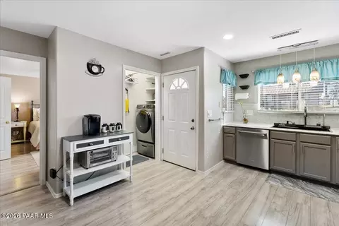 20656 E Wagon Way, Mayer, AZ 86333 photo 6