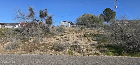 20628 E Deer Valley Ln, Mayer, AZ 86333