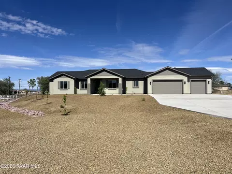 75 Brenna Dr, Chino Valley, AZ 86323