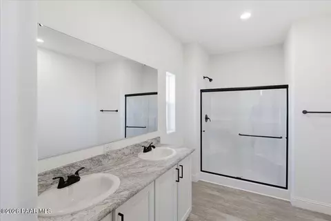 1477 E Whirlpool Dr, Paulden, AZ 86334 photo 9
