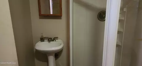 Bath - 200 Cathedral Vly, Ash Fork, AZ 86320 photo 1 of 2