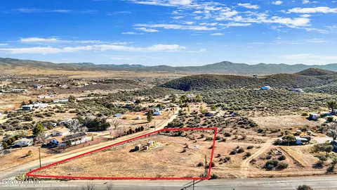 11015 Esther Ln, Dewey-humboldt, AZ 86327