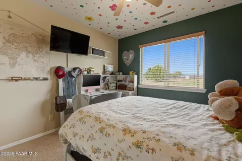 Bedroom - 1680 E Verde Ranch Rd, Paulden, AZ 86334 photo 8 of 8