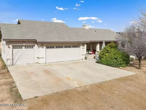 Exterior - 1680 E Verde Ranch Rd, Paulden, AZ 86334 photo 1 of 6
