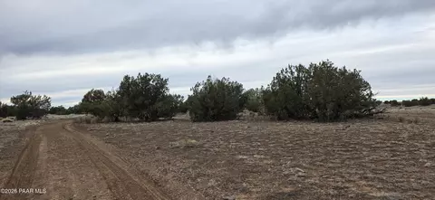 214 Juniper Woods # B, Ash Fork, AZ 86320 photo 3