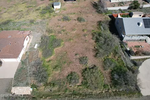 17658 E Jackrabbit Rd, Mayer, AZ 86333 photo 3